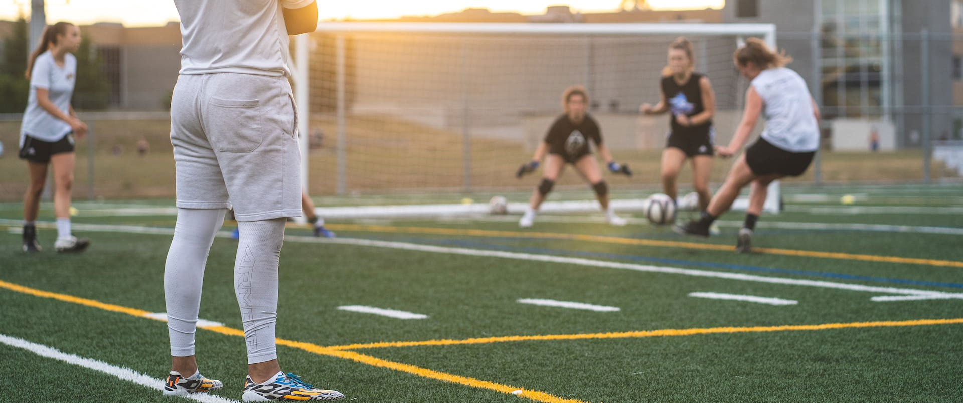 5 Melhores Jogos de Futebol Para Jogar com os Amigos no Final de Semana